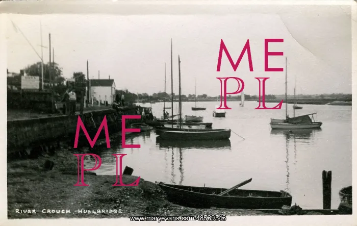 : The River Crouch, Hullbridge, Essex : The River Crouch, Hullbridge, Essex