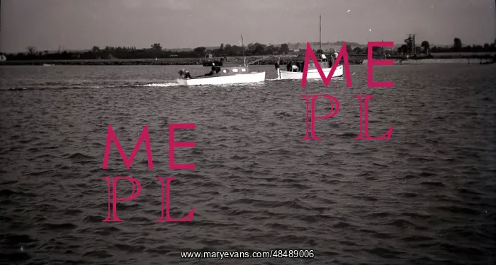 : The River Crouch, Kent : The River Crouch, Kent