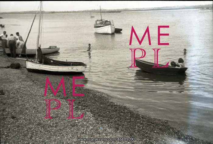 : The River Crouch, Kent : The River Crouch, Kent