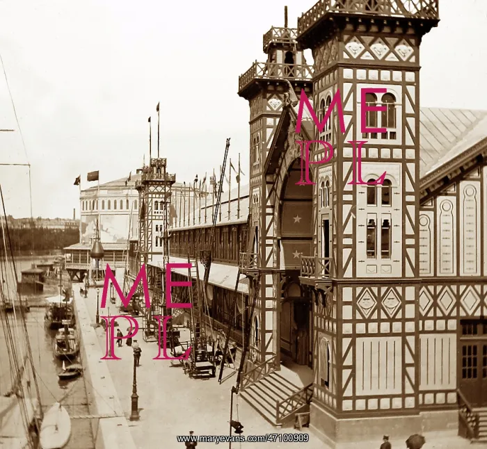  : River frontage, Exposition Universelle, Paris, 1889