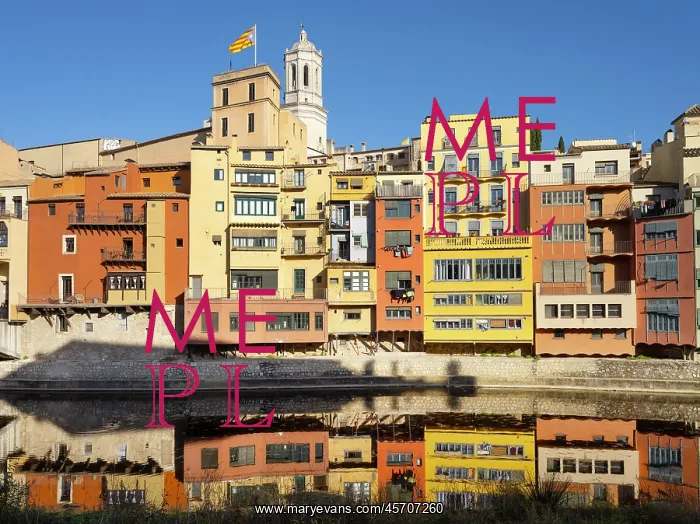 : River Onyar, Girona, Catalonia, Spain : River Onyar, Girona, Catalonia, Spain