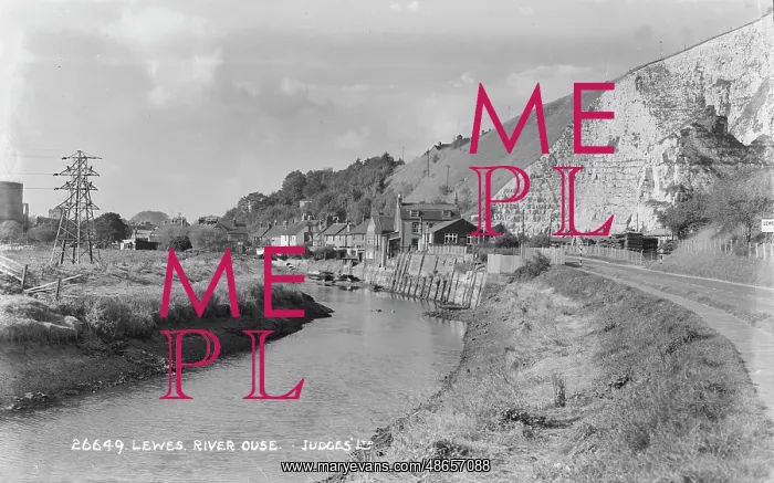 : River Ouse in Lewes : River Ouse in Lewes