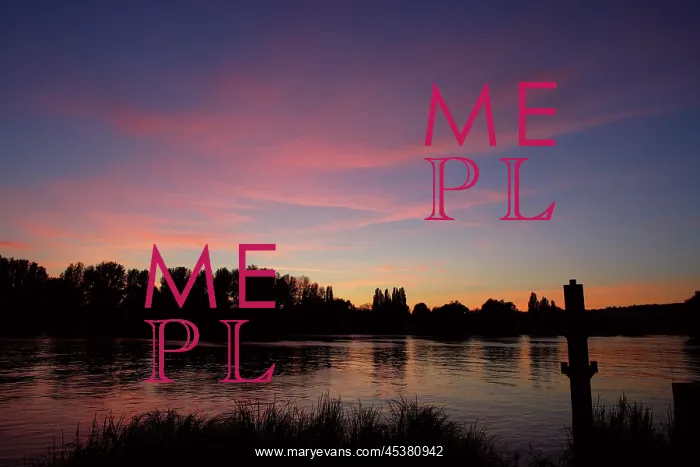 : River Seine at sunset, Les Andelys, Eure, Haute-Normandie : River Seine at sunset, Les Andelys, Eure, Haute-Normandie