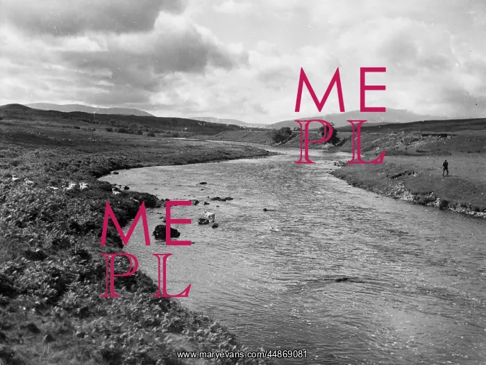 : RIVER STRATH NAVER : RIVER STRATH NAVER