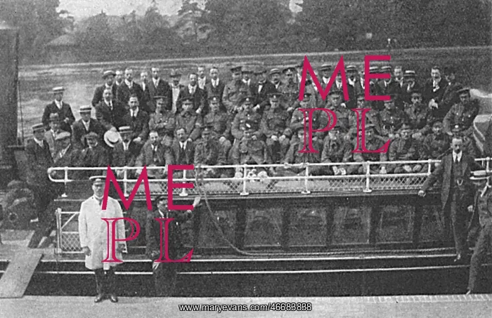 : River trip for wounded soldiers, WW1 : River trip for wounded soldiers, WW1
