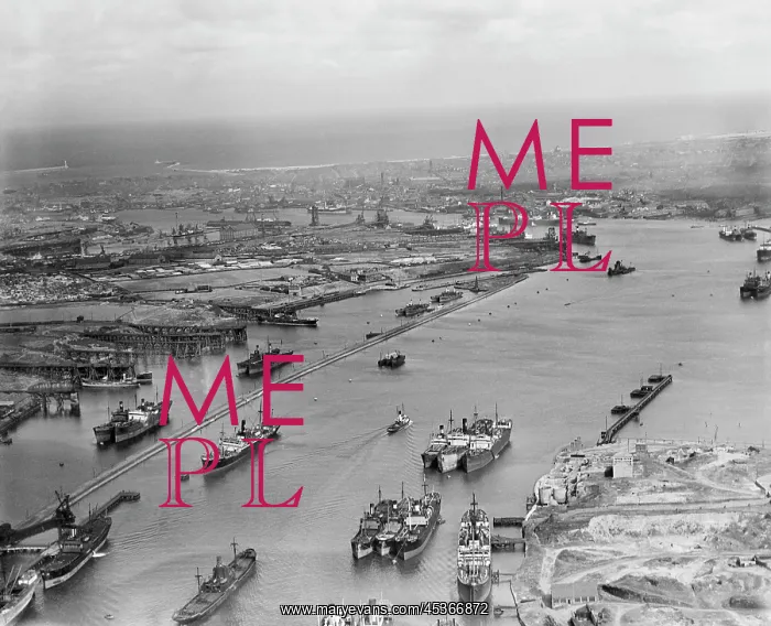 : River Tyne 1935 : River Tyne 1935