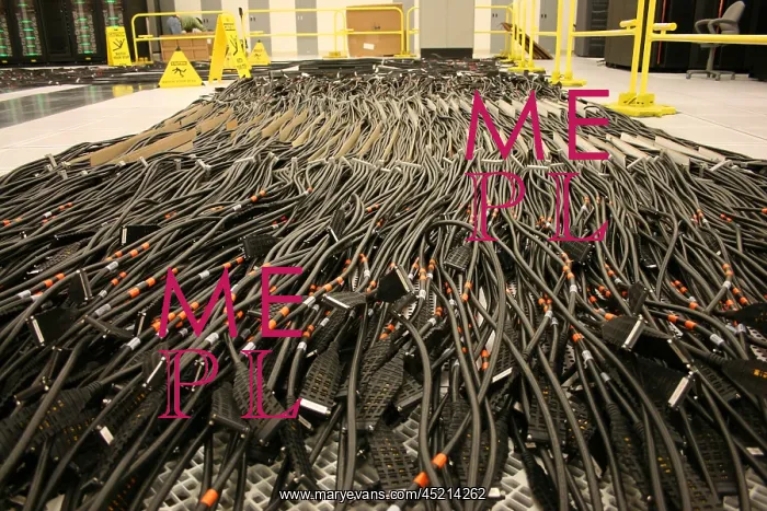 : Rivers of cables for the Dawn supercomputer ? : Rivers of cables for the Dawn supercomputer ?