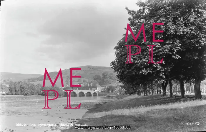 : The Riverside, Builth Wells : The Riverside, Builth Wells