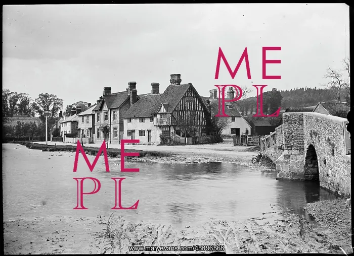 : Riverside, Eynsford, Sevenoaks, Kent : Riverside, Eynsford, Sevenoaks, Kent