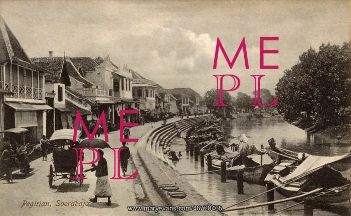 : Riverside Scene - Pegirian River, Surabaya, Java, Indonesia : Riverside Scene - Pegirian River, Surabaya, Java, Indonesia