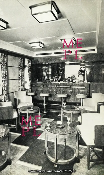 : RMS Parthia, Cocktail Bar : RMS Parthia, Cocktail Bar