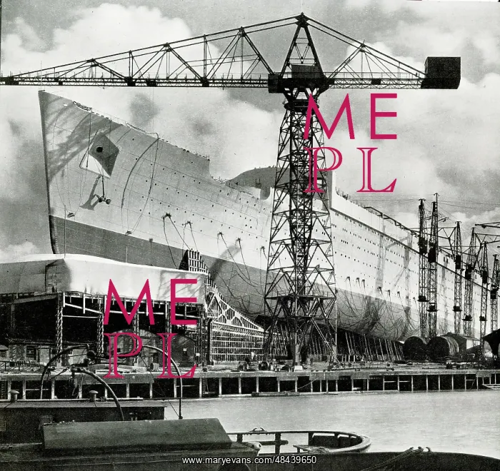 : RMS Queen Mary ready for launch on River Clyde : RMS Queen Mary ready for launch on River Clyde