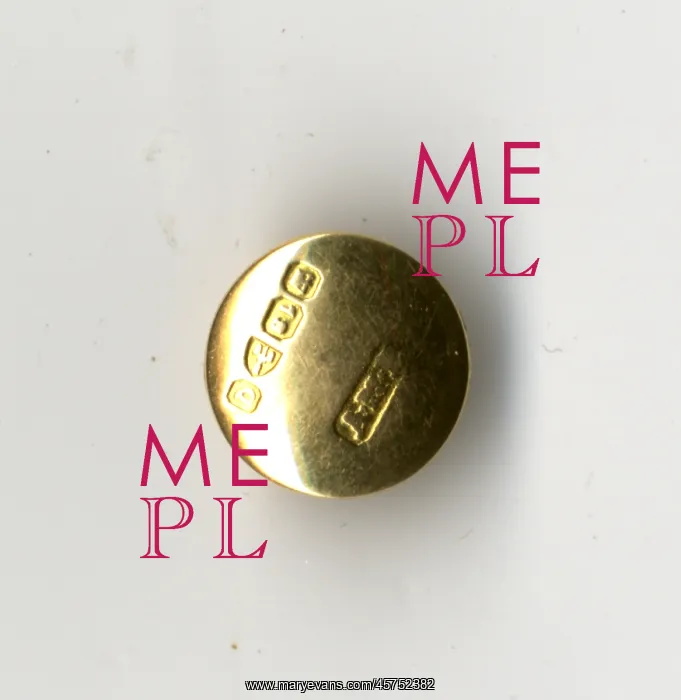 : RMS Titanic - gold stud recovered by CS Mackay-Bennett : RMS Titanic - gold stud recovered by CS Mackay-Bennett