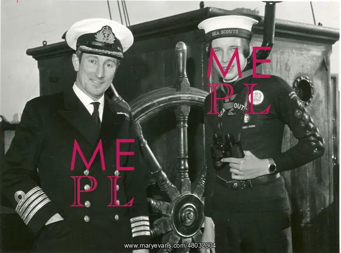 : RN Prize presentation to Stephen McGory : RN Prize presentation to Stephen McGory