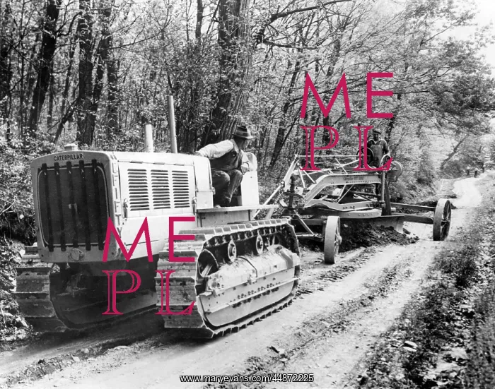 : ROAD MAKING IN AMERICA : ROAD MAKING IN AMERICA