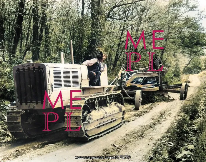 : ROAD MAKING IN AMERICA : ROAD MAKING IN AMERICA
