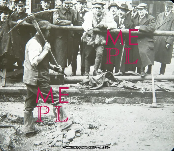 : Road repairs during World War Two : Road repairs during World War Two