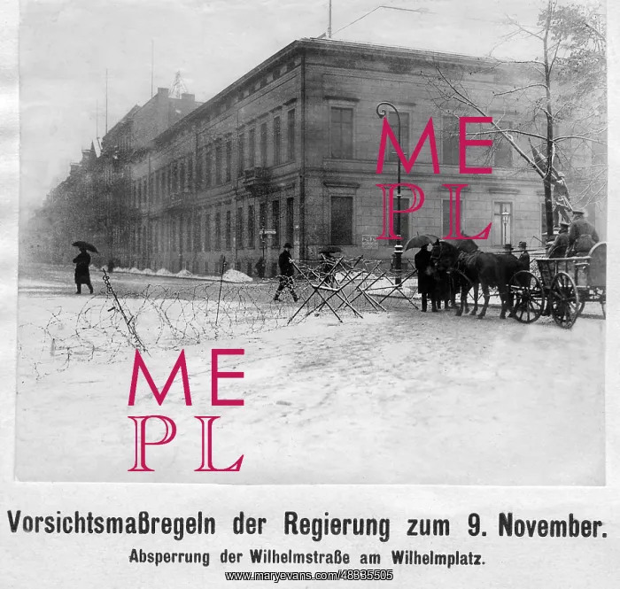 : Roadblock in Berlin, 1919 : Roadblock in Berlin, 1919