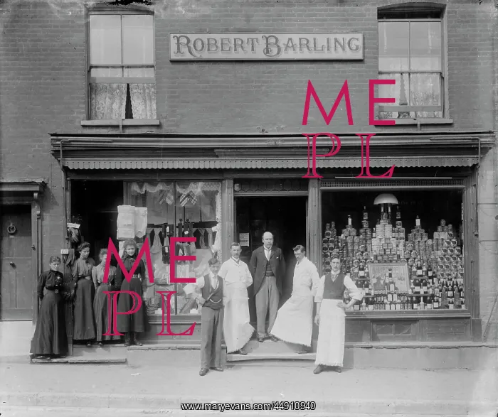 : Robert Barling shop front High Street Sidcup : Robert Barling shop front High Street Sidcup
