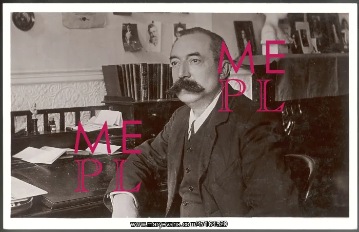  : Robert Blatchford