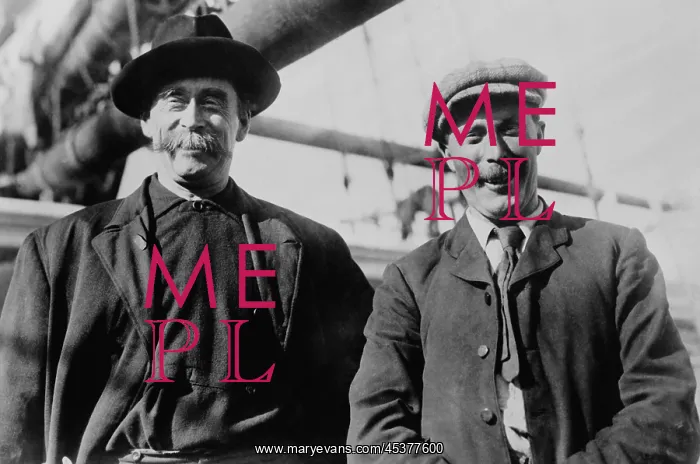: Robert E. Peary (left) and Robert A. Bartlett : Robert E. Peary (left) and Robert A. Bartlett