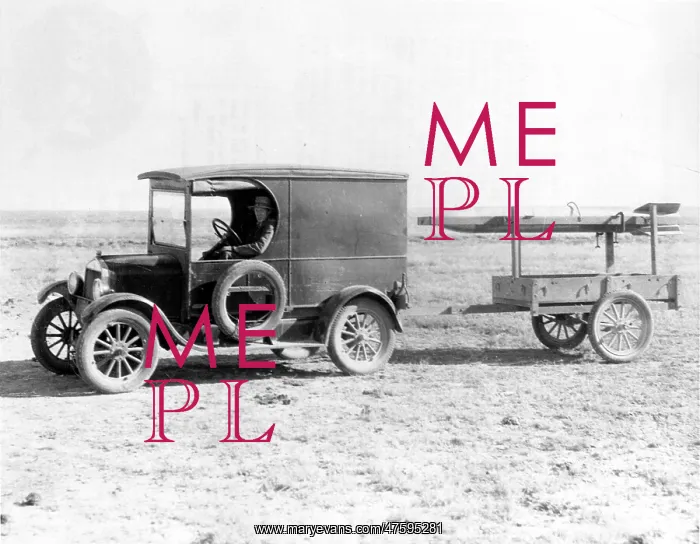 : Robert Goddard and Rocket : Robert Goddard and Rocket