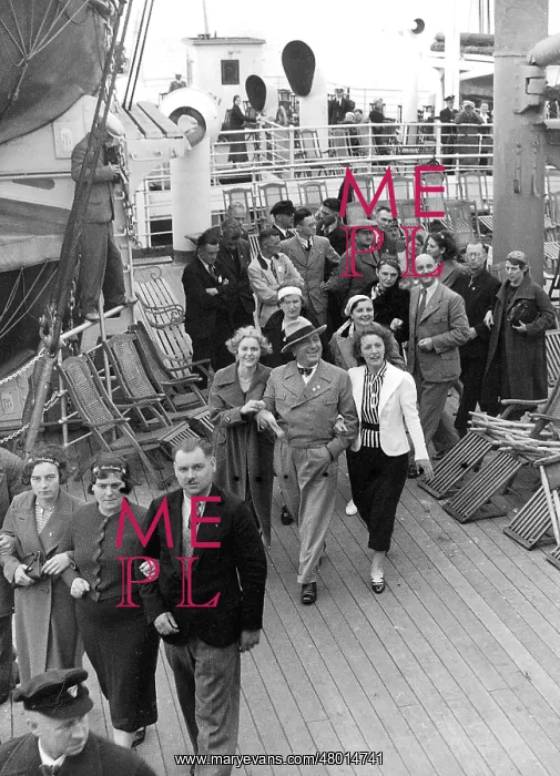 : Robert Ley on the board of a KdF ship : Robert Ley on the board of a KdF ship