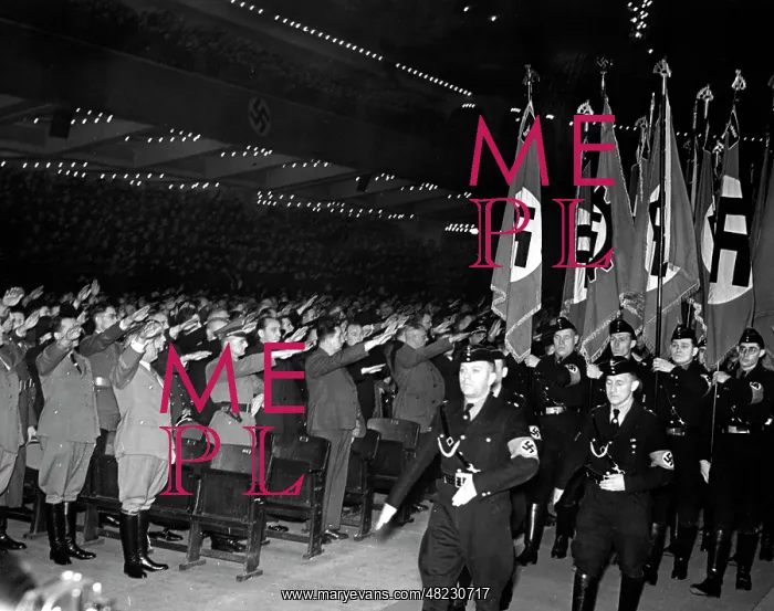 : Robert Ley at a DAF-event in Berlin, 1939 : Robert Ley at a DAF-event in Berlin, 1939
