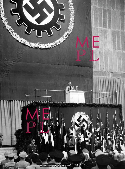 : Robert Ley at a DAF event in Leipzig, 1936 : Robert Ley at a DAF event in Leipzig, 1936