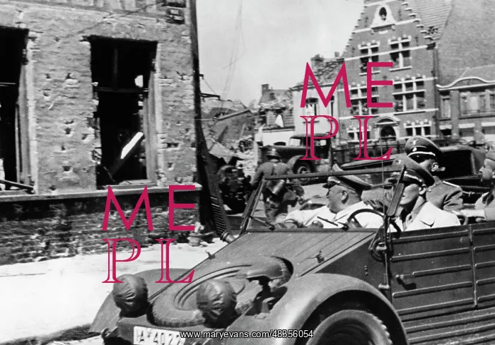 : Robert Ley in Dunkirk, 1940 : Robert Ley in Dunkirk, 1940