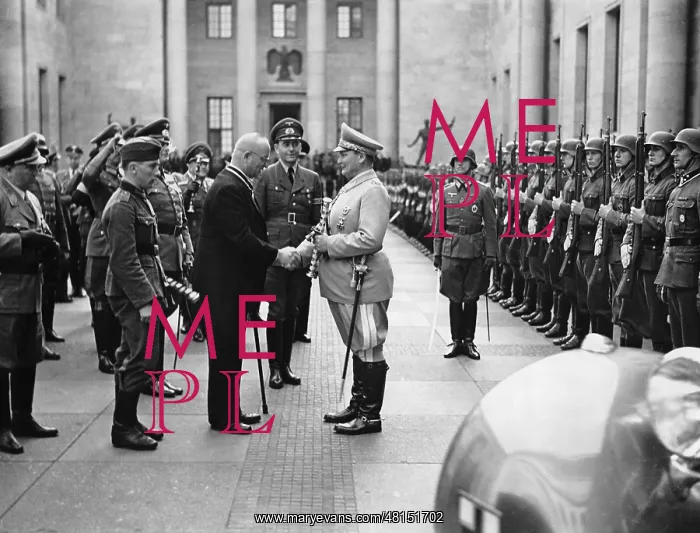 : Robert Ley, Hermann Goering, Albert Speer with a munitions w : Robert Ley, Hermann Goering, Albert Speer with a munitions w