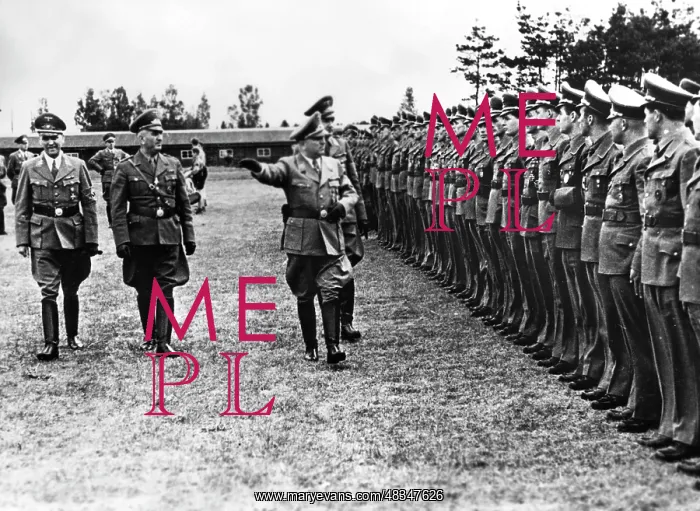 : Robert Ley with prospective political leaders : Robert Ley with prospective political leaders