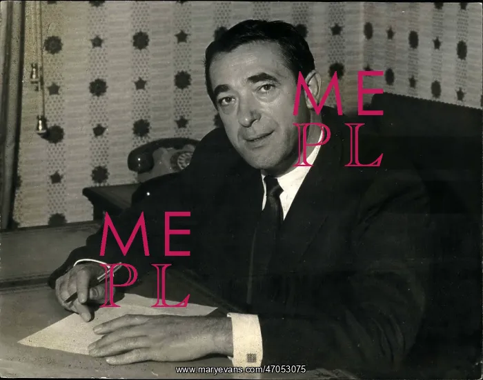 : Robert Maxwell : Robert Maxwell