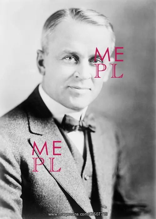 : Robert Millikan, American Physicist : Robert Millikan, American Physicist
