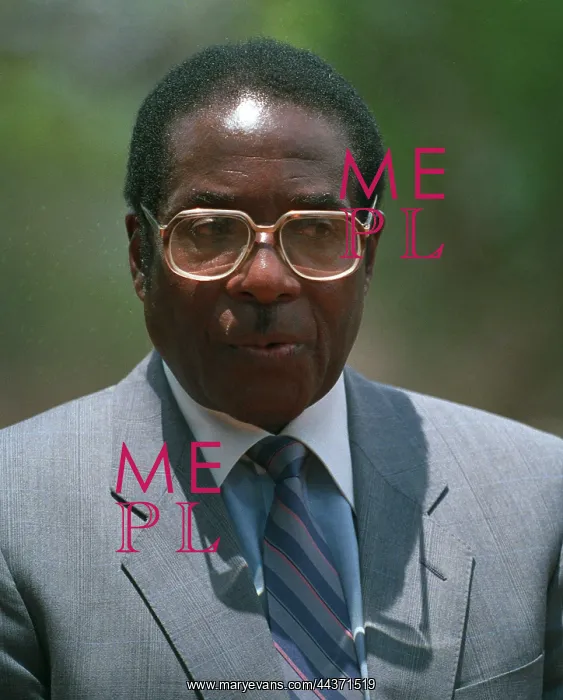 : Robert Mugabe