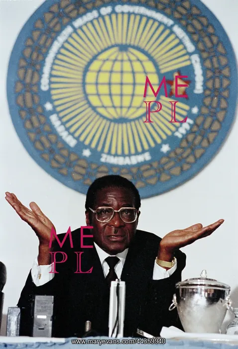 : Robert Mugabe at a CHOGM : Robert Mugabe at a CHOGM
