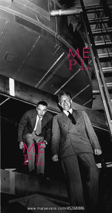 : Robert Oppenheimer and Ernest Lawrence at the 184-inch : Robert Oppenheimer and Ernest Lawrence at the 184-inch