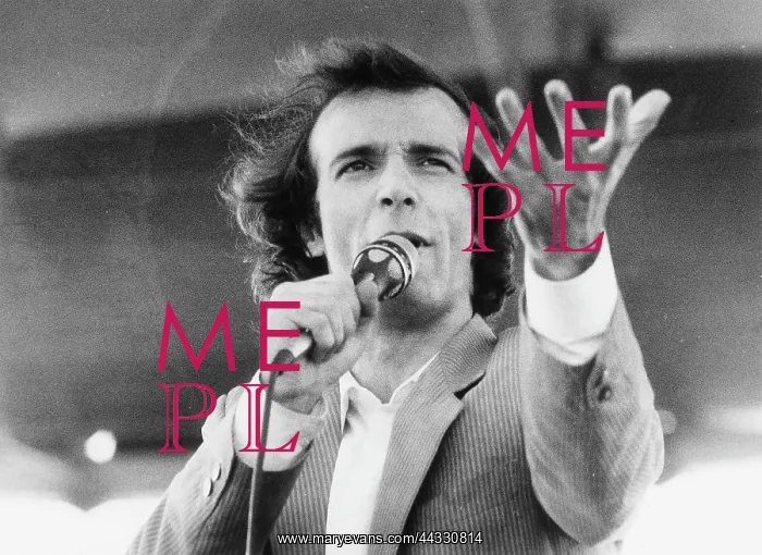 : Roberto Benigni : Roberto Benigni