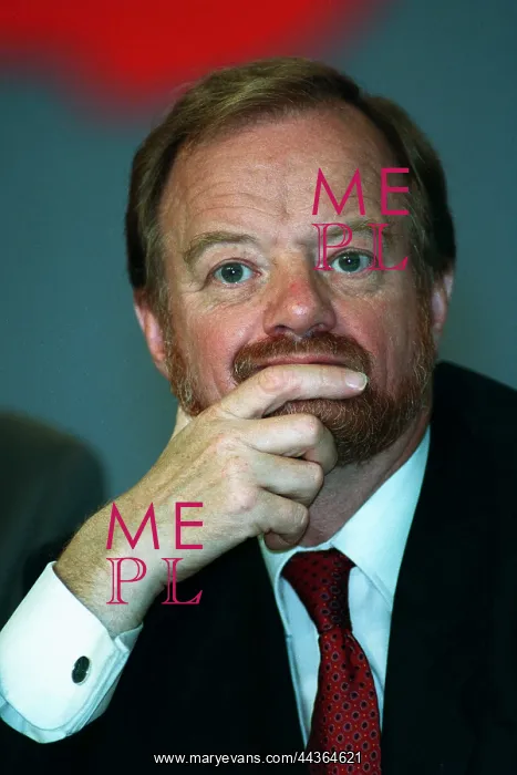  : Robin Cook MP