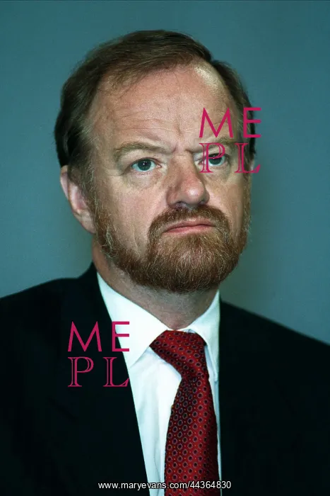  : Robin Cook MP