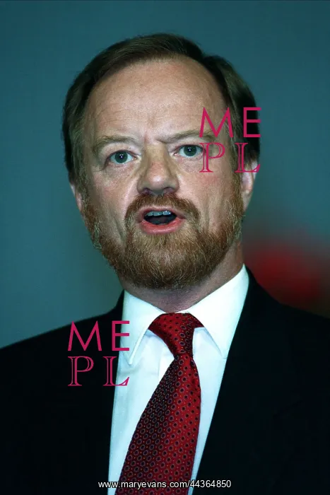  : Robin Cook MP