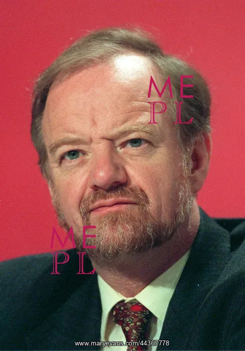 : Robin Cook MP