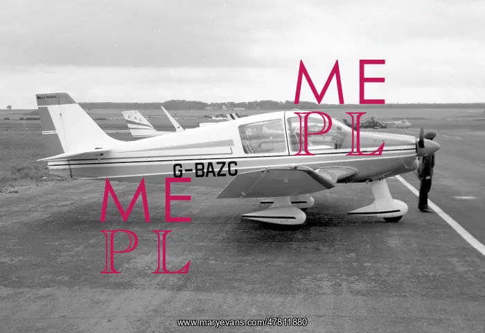 : Robin DR.400-160 G-BAZC : Robin DR.400-160 G-BAZC