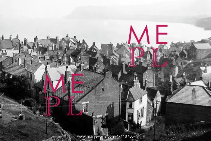 : Robin Hoods bay