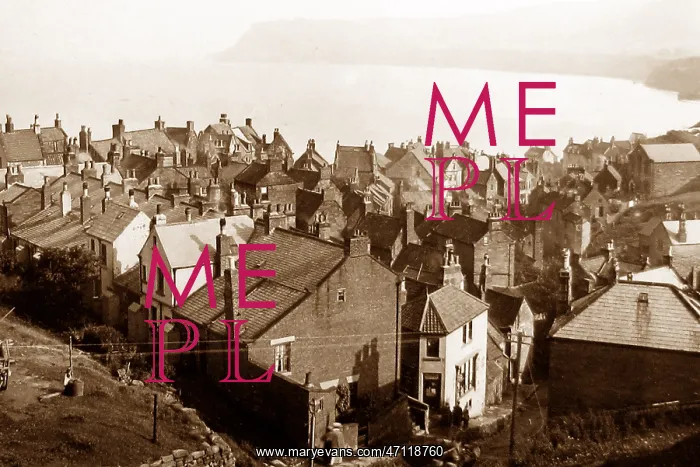  : Robin Hoods bay