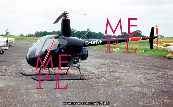 : Robinson R22 Beta G-BNVF : Robinson R22 Beta G-BNVF