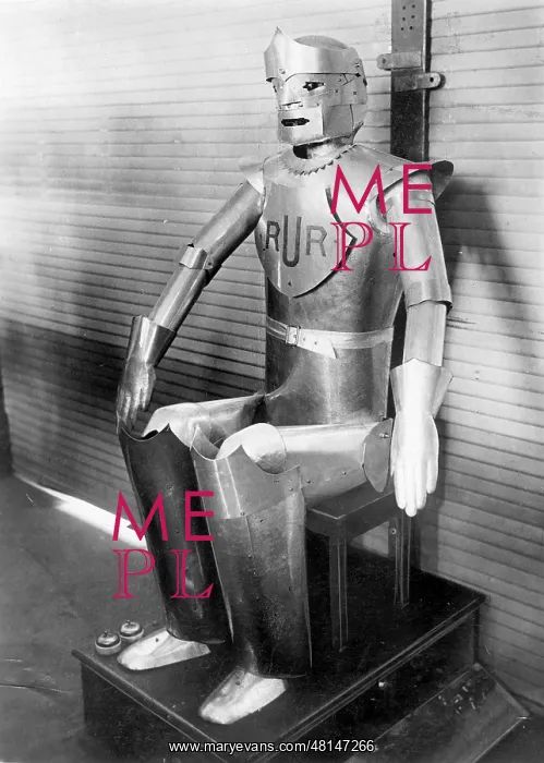 : Robot, historic, 1928 : Robot, historic, 1928