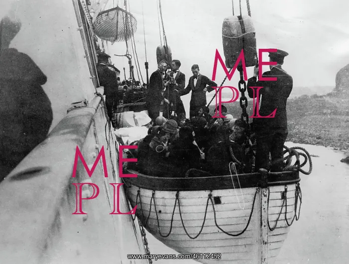 : The on a rock stranded steamboat MONTCLARE : The on a rock stranded steamboat MONTCLARE