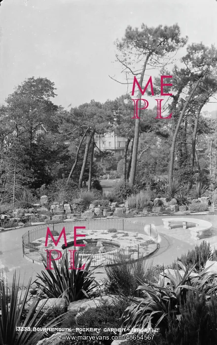 : Rockery Garden in Bournemouth : Rockery Garden in Bournemouth