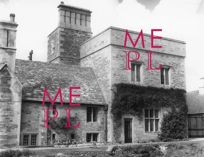 : ROCKINGHAM CASTLE : ROCKINGHAM CASTLE